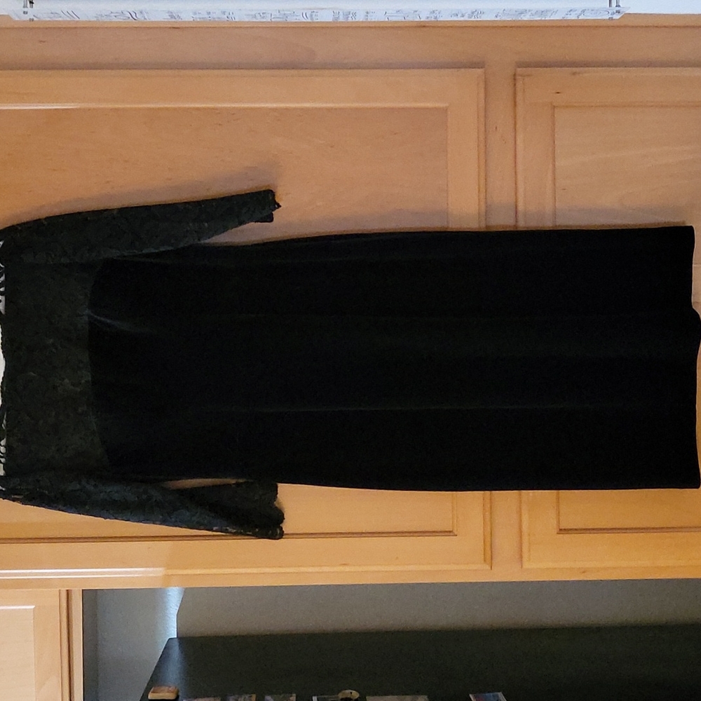 Dress: black velvet and lace